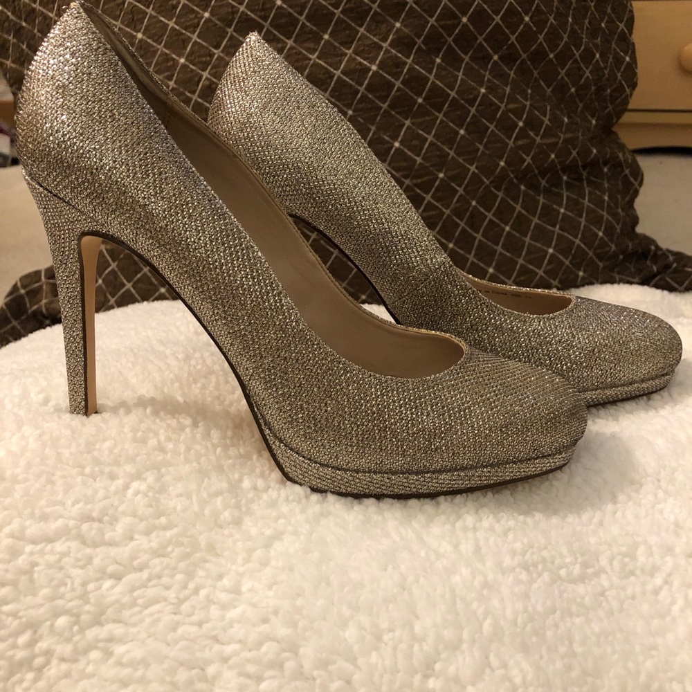 Sparkling Stiletto Pump - Picture 5 of 7